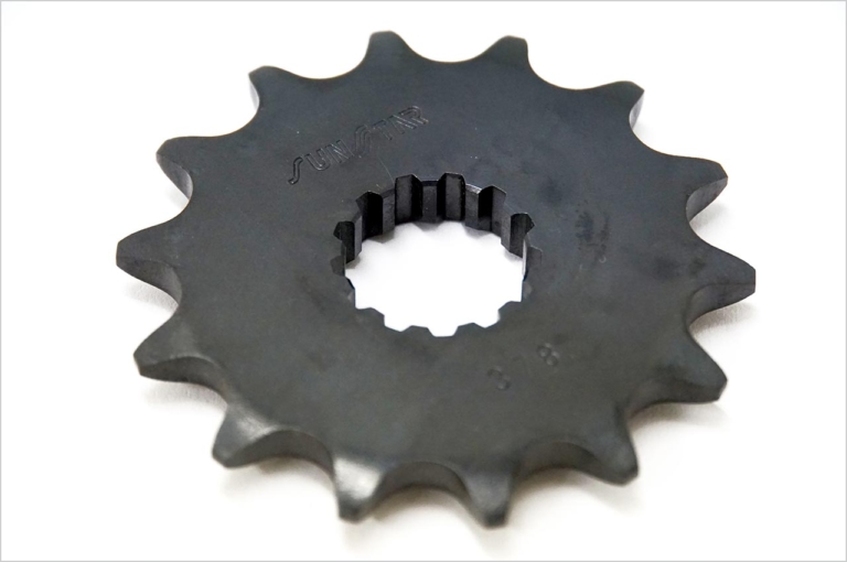 サンスター 車種別専用チェーン&スプロケット|クオリティ/性能/コストがベストバランス。サンスターの車種別専用チェーン&スプロケット3点セット