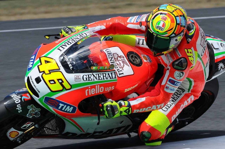 バレンティーノ・ロッシ引退|青木宣篤の上毛GP新聞|バレンティーノ・ロッシ、現役引退【現役の座にしがみつき続けた男の覚悟と勇気|青木宣篤の眼】