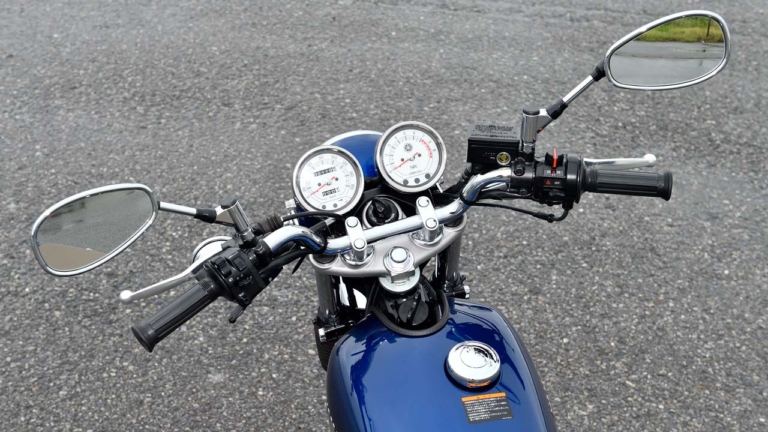 ヤマハ SR400ファイナルエディション|ハンドルまわり|ヤマハSR400ファイナルエディション試乗インプレ【真の生ける伝説。その走りは唯一無二】