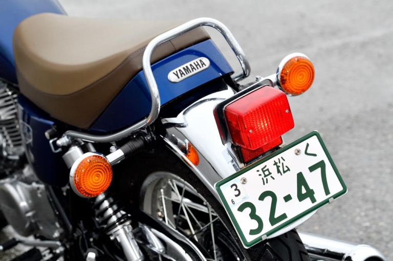 ヤマハ SR400ファイナルエディション|灯火類|ヤマハSR400ファイナルエディション試乗インプレ【真の生ける伝説。その走りは唯一無二】