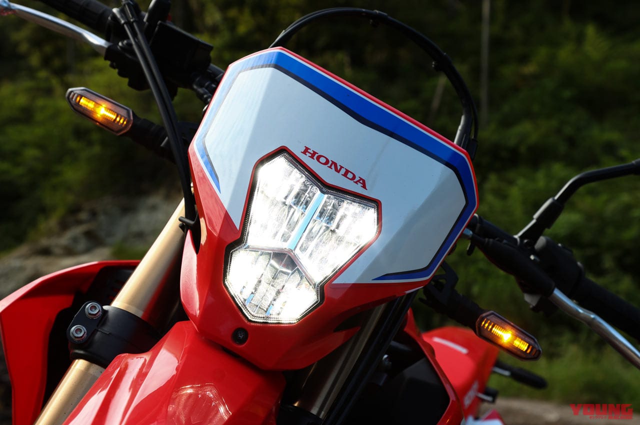 |ホンダCRF250Lディテール写真解説【誰もが何にでも使える、オン/オフ両特性アップ】