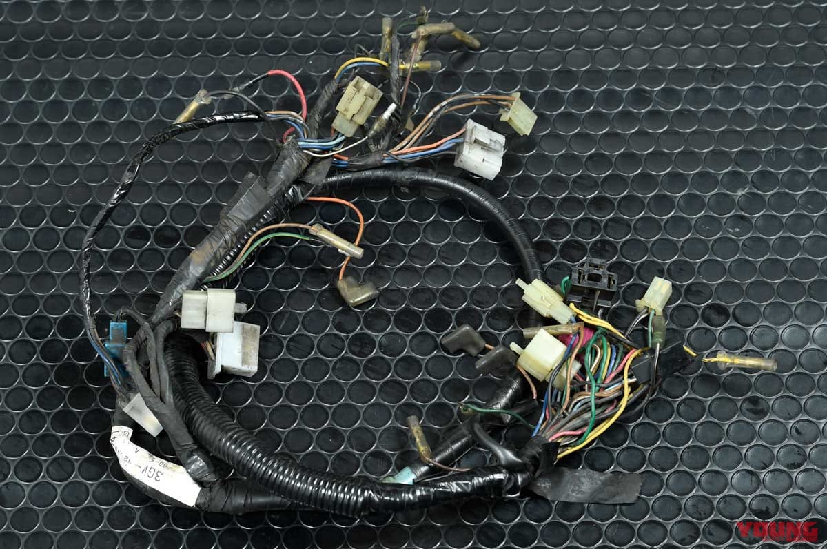 YAMAHA SR400/500|’80s国産名車・ヤマハSR400/500完調メンテナンス【フロントドラムブレーキモデル|年齢的に整備はマスト】