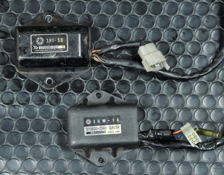 YAMAHA SR400/500|’80s国産名車・ヤマハSR400/500完調メンテナンス【フロントドラムブレーキモデル|年齢的に整備はマスト】