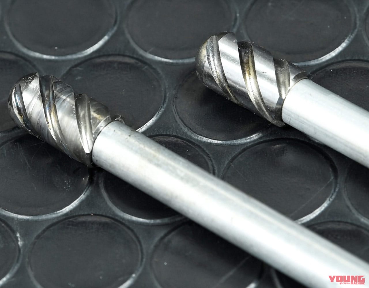 |’80s国産名車・ヤマハSR400/500完調メンテナンス【フロントドラムブレーキモデル|年齢的に整備はマスト】