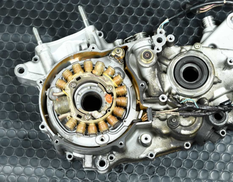 YAMAHA SR400/500|’80s国産名車・ヤマハSR400/500完調メンテナンス【フロントドラムブレーキモデル|年齢的に整備はマスト】