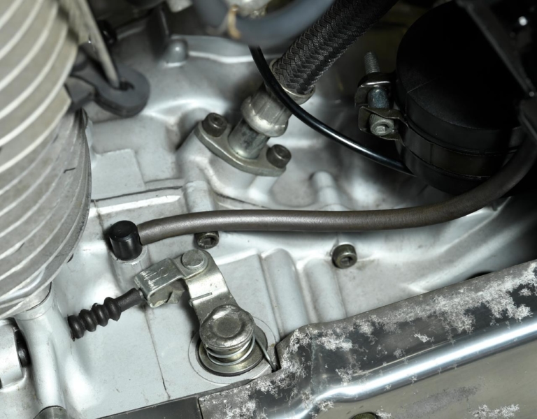 YAMAHA SR400/500|’80s国産名車・ヤマハSR400/500完調メンテナンス【フロントドラムブレーキモデル|年齢的に整備はマスト】