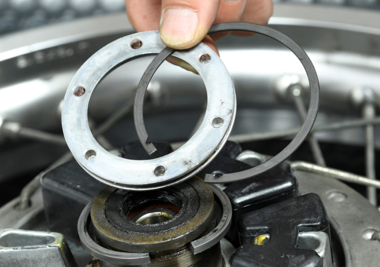 YAMAHA SR400/500|’80s国産名車・ヤマハSR400/500完調メンテナンス【フロントドラムブレーキモデル|年齢的に整備はマスト】