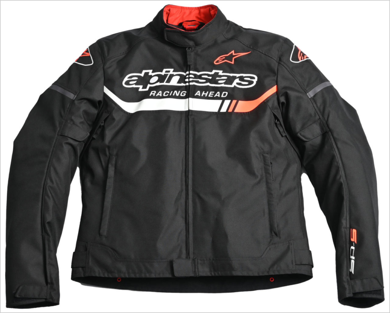 2021-2022秋冬ライディングウェアカタログ|アルパインスターズ|T-SP S イグニッションウォータープルーフジャケット|’21-’22秋冬ライディングウェアカタログ〈アルパインスターズ〉レーシングスピリッツをアーバンライディングで
