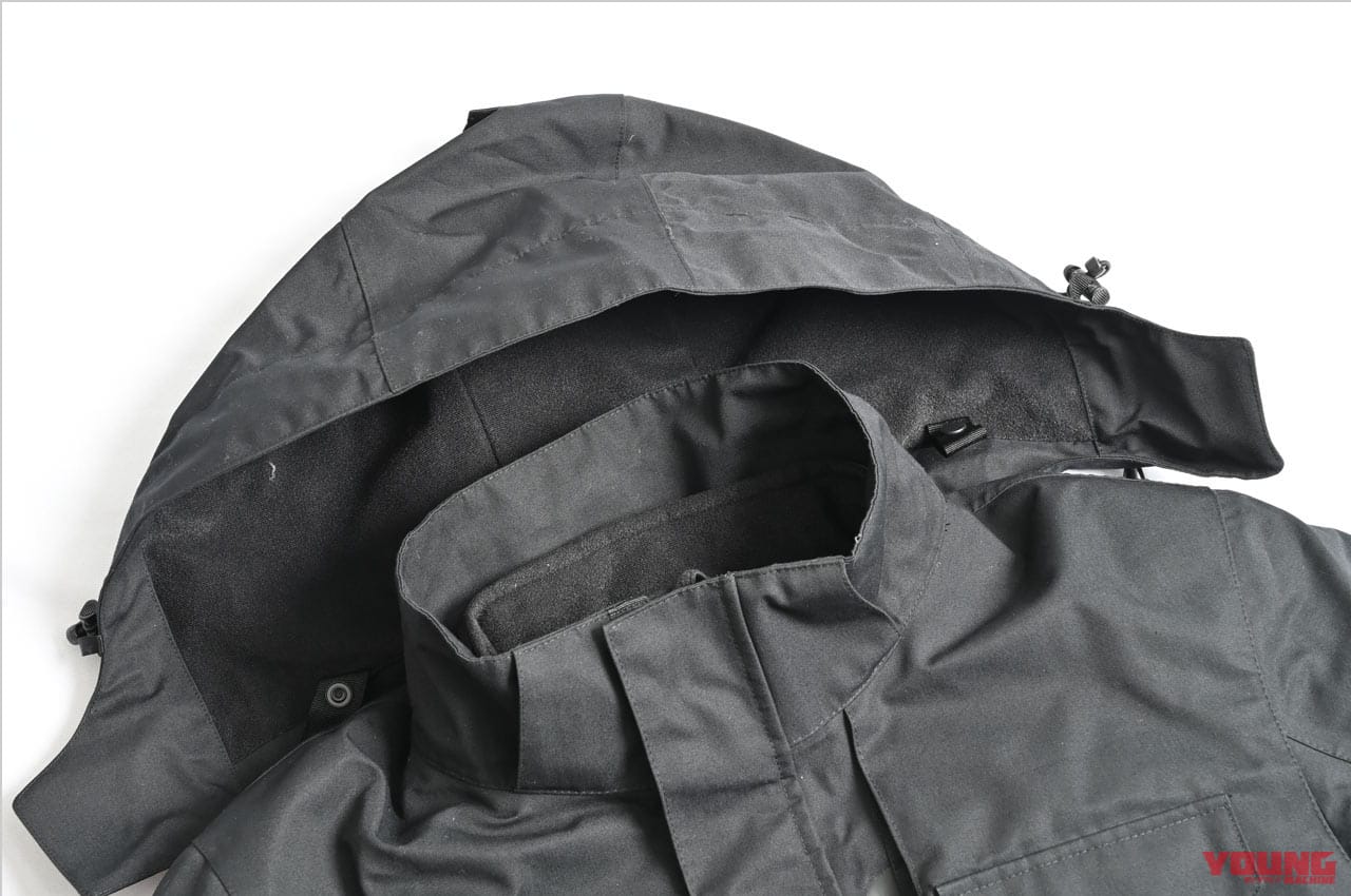 |’21-’22秋冬ライディングウェアカタログ〈カワサキ〉さりげなく”Kawasaki”をアピール