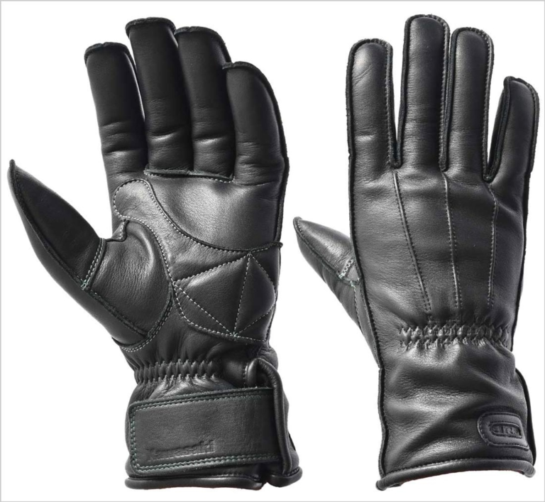 2021-2022秋冬ライディングウェアカタログ|カワサキ ウインターグローブGBW|’21-’22秋冬ライディングウェアカタログ〈カワサキ〉さりげなく”Kawasaki”をアピール