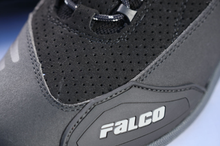 ジャンニファルコ ジャッカルWTRツーリングブーツGF907|素材|ジャンニファルコ ジャッカルWTRツーリングブーツ試用インプレッション【優秀な操作性の防水ブーツ】