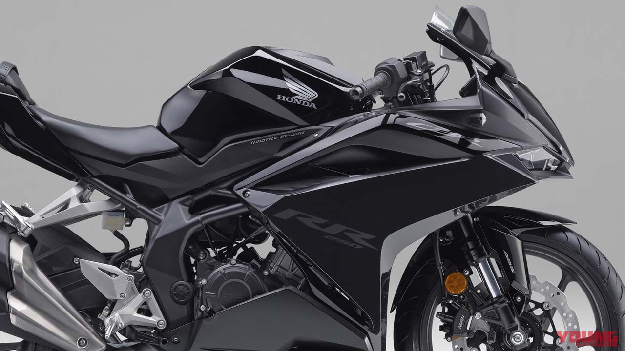 艶ブラック登場! ホンダ「CBR250RR」2022年型ニューカラーが1月20日発売に