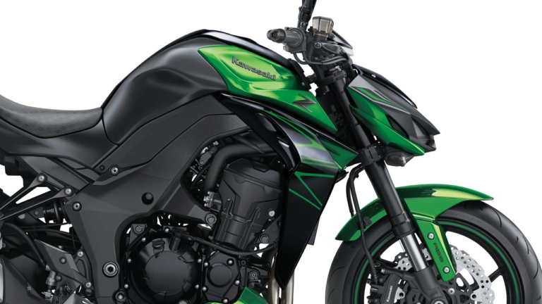3年ぶりのニューカラー! カワサキ「Z1000」の2022年モデルは1月14日発売