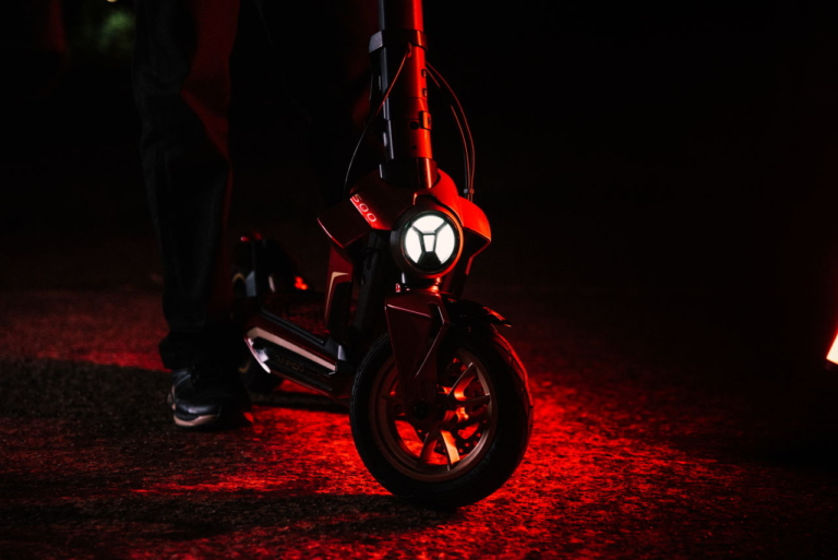 MV AGUSTA RAPIDO SERIE ORO|MVアグスタに新ファミリー「RAPIDO」登場! マグネシウム合金フレームのセリエオロ