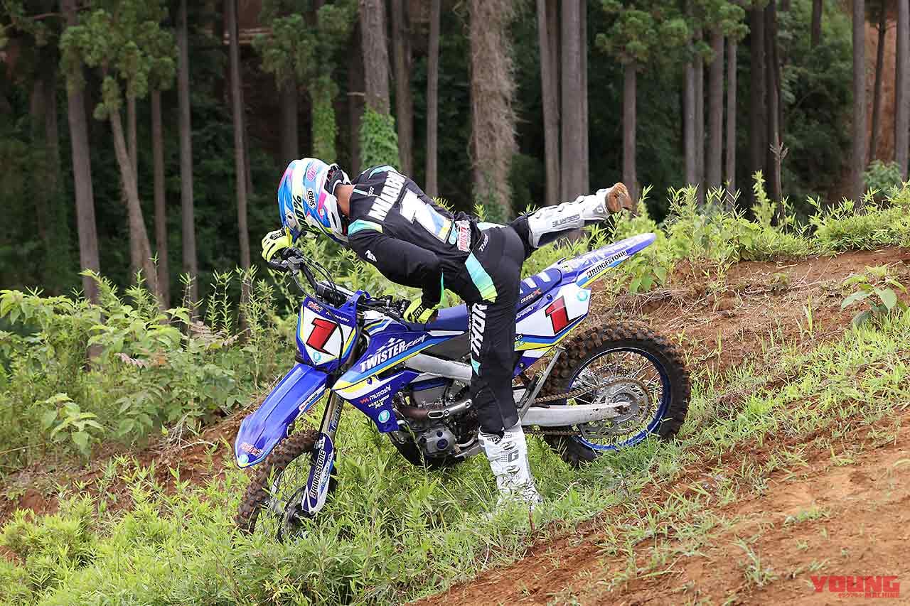 |転倒時に無理せず楽にマシンを起こす方法〈渡辺学のオフロードライディング指南〉