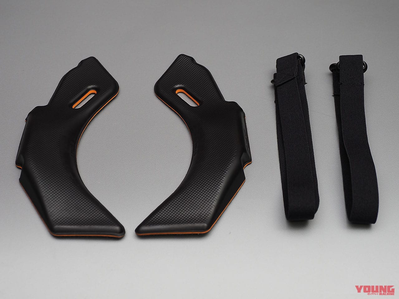 |林道ツーリングの強い味方!! 小型軽量コンパクトなネックカラー【転倒時の衝撃から頸椎を保護|ダートフリーク】