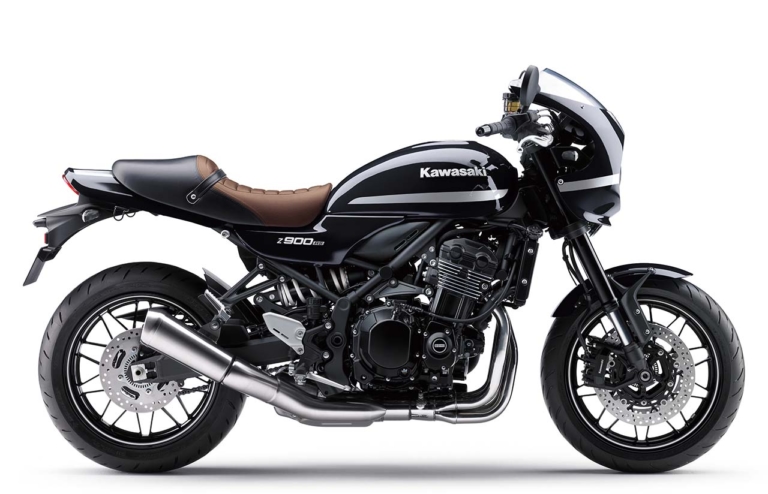 Z900RS カフェ ブラック|’22 カワサキZ900RS”青玉虫”を撮り下ろし!【不滅のフォルムが引き立つ美麗ブルー!!】