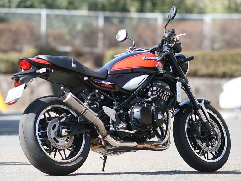 STREET CONCEPT SLIP-ON φ90ショートサイレンサー JMCA|厳選!カワサキ「Z900RS」マフラー情報局【後編】カスタムパーツの王道を総チェック!!