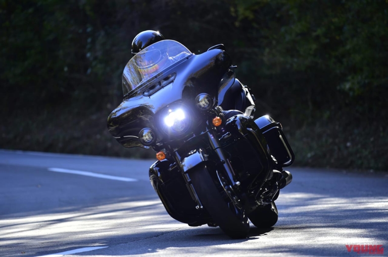 『ウィズハーレー』Vol.10|新旧スポーツスター徹底比較! 『ウィズハーレー』Vol.10発売【カスタム40連発! 誌上スポスタミーティング】