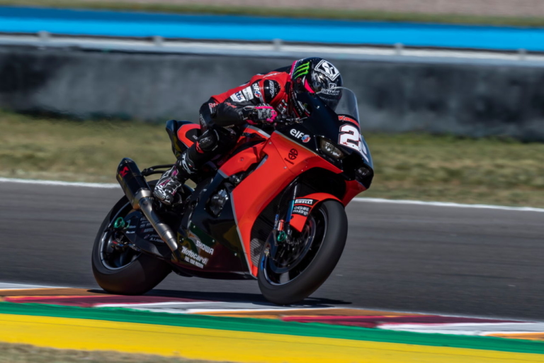 Ninja ZX-10RR World SBK|ZXR750レプリカ市販へ!? カワサキ「ニンジャZX-10R/RR」125周年カラーが来春発売か【海外】