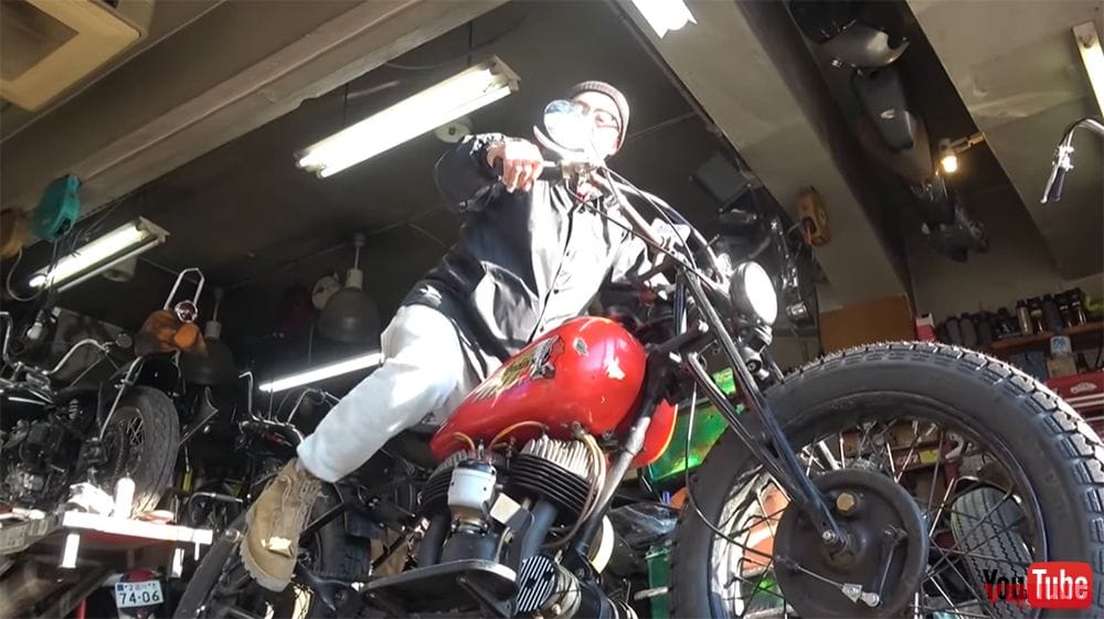 |【公開終了】おぎやはぎ・矢作の”80年前”バイクがヤバい。ビンテージ感出しまくり激シブフォルムに「かっこ良すぎる」の声