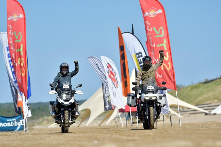 『ウィズハーレー』Vol.10|新旧スポーツスター徹底比較! 『ウィズハーレー』Vol.10発売【カスタム40連発! 誌上スポスタミーティング】