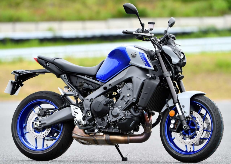 ヤマハMT-09|R7に続け! 待望の3気筒「YZF-R9」誕生はありえる!〈YM未来予想〉