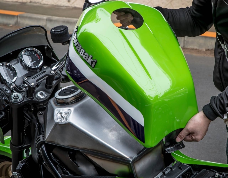 インナータンク採用|ドレミコレクションに聞く:カワサキ「Z900RS」という存在【カタチで楽しむバイクの最適解!】