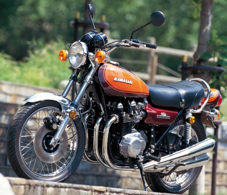 '73:カワサキ750RS "Z2"|これぞカワサキ「Z900RS」へと続く血統だッ!歴代網羅”Z”ヒストリー【その1:Z1/Z2編】