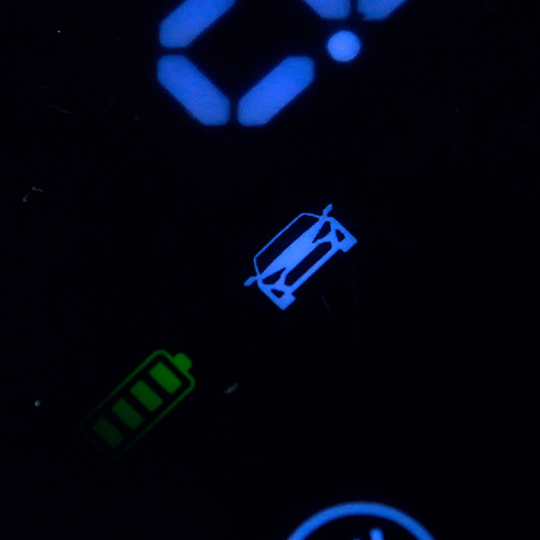 キジマ スマートエアポンプJP01|電動エアポンプ「スマートエアポンプJP01」試用インプレッション【直感的に操作可。測定値は正確だ】