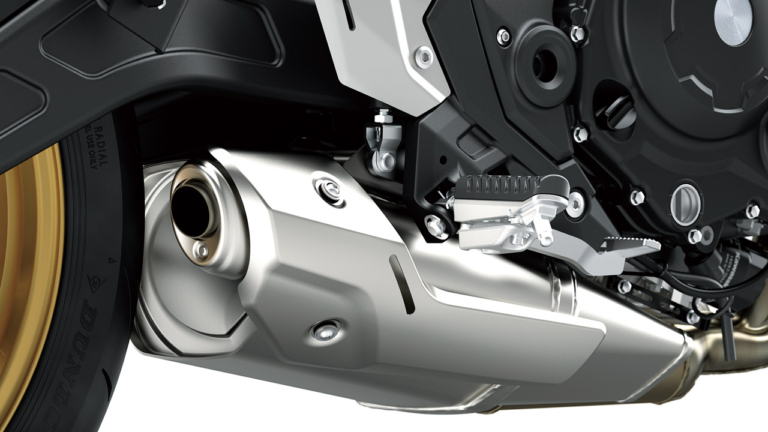カワサキZ650RS|ミッドシップマフラー|軽量車体に68psの快活パワー! 新型カワサキZ650RSディテール解説〈エンジン&シャーシ編〉