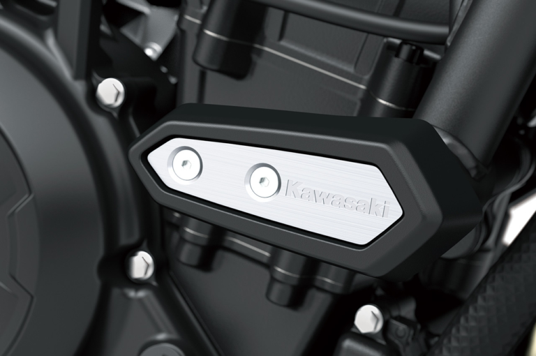 カワサキZ650RS|フレームスライダー|各機能パーツも’70年代Zスタイル再現! 新型カワサキZ650RSディテール解説〈主要装備&アクセサリー編〉