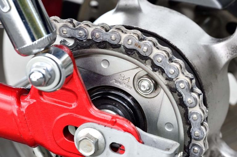 '20 ホンダ モンキー125|スプロケット|ホンダ新旧モンキー125徹底比較試乗インプレ【力強さの旧型/上質さの新型】