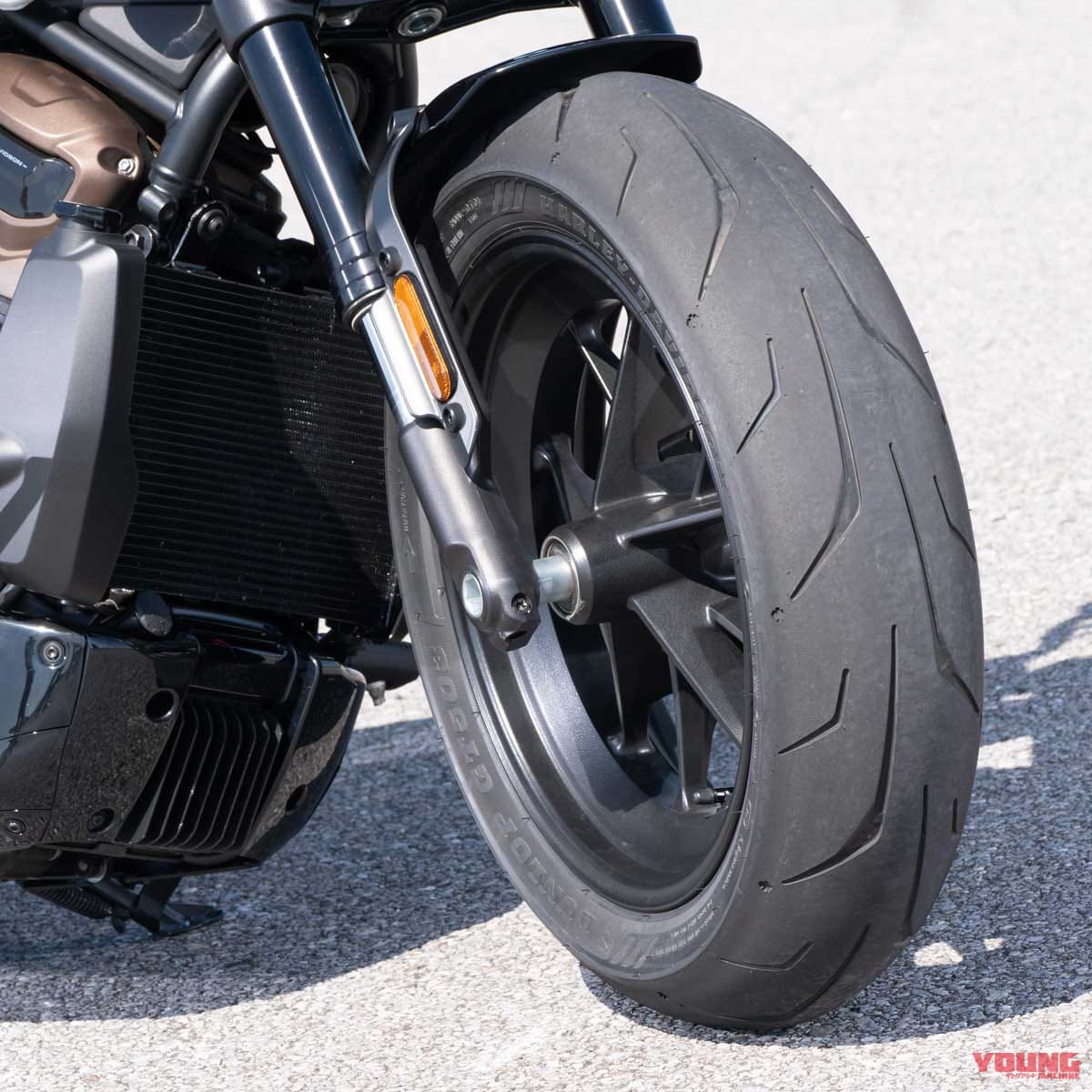 |次世代型ハーレーの実力やいかに!? 新型水冷「スポーツスターS」試乗インプレッション〈車体チェック編〉