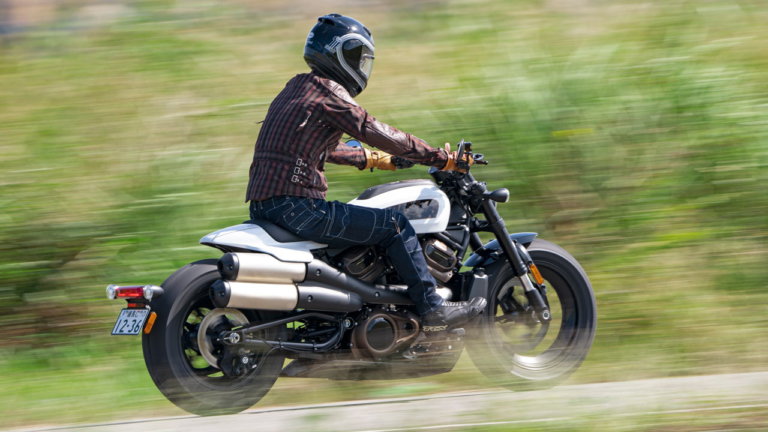 ハーレーダビッドソン スポーツスターS|ハーレーダビッドソン新型水冷「スポーツスターS」試乗インプレ【空冷とは別モノだが極太トルクが痛快だ!】