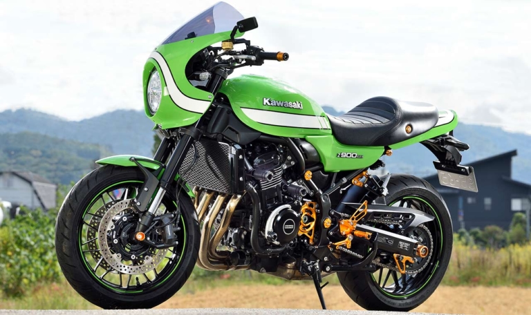 スポーツライクなカワサキZ900RSカフェにもマッチするスペシャルパーツ〈ベビーフェイス〉 WEBヤングマシン｜新車バイクニュース