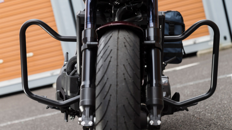 ホンダレブル1100|キジマ カスタム|エンジンガード|レブル1100の利便性とドレスアップをハイレベルで仕上げるキジマカスタム