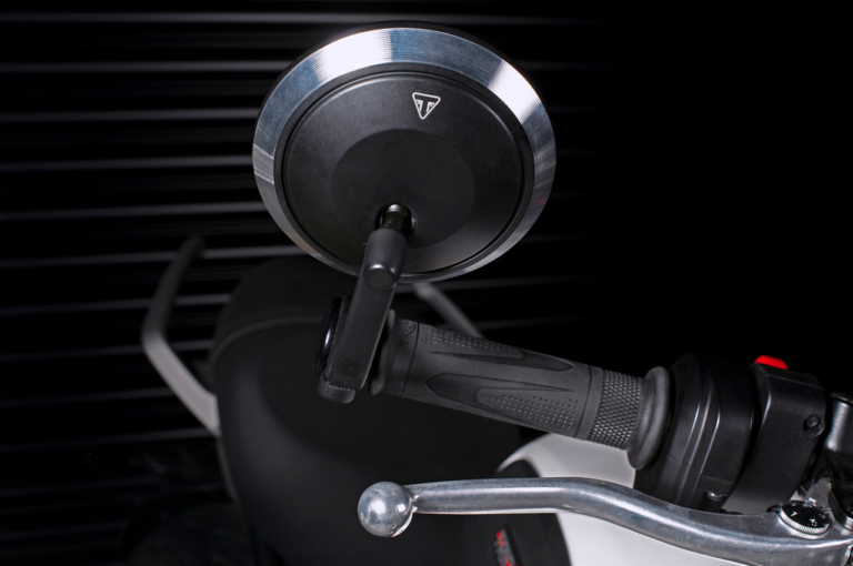 トライアンフ トライデント660|トライアンフ トライデント660再検証インプレ【3気筒エンジンの高揚感は唯一無二!】