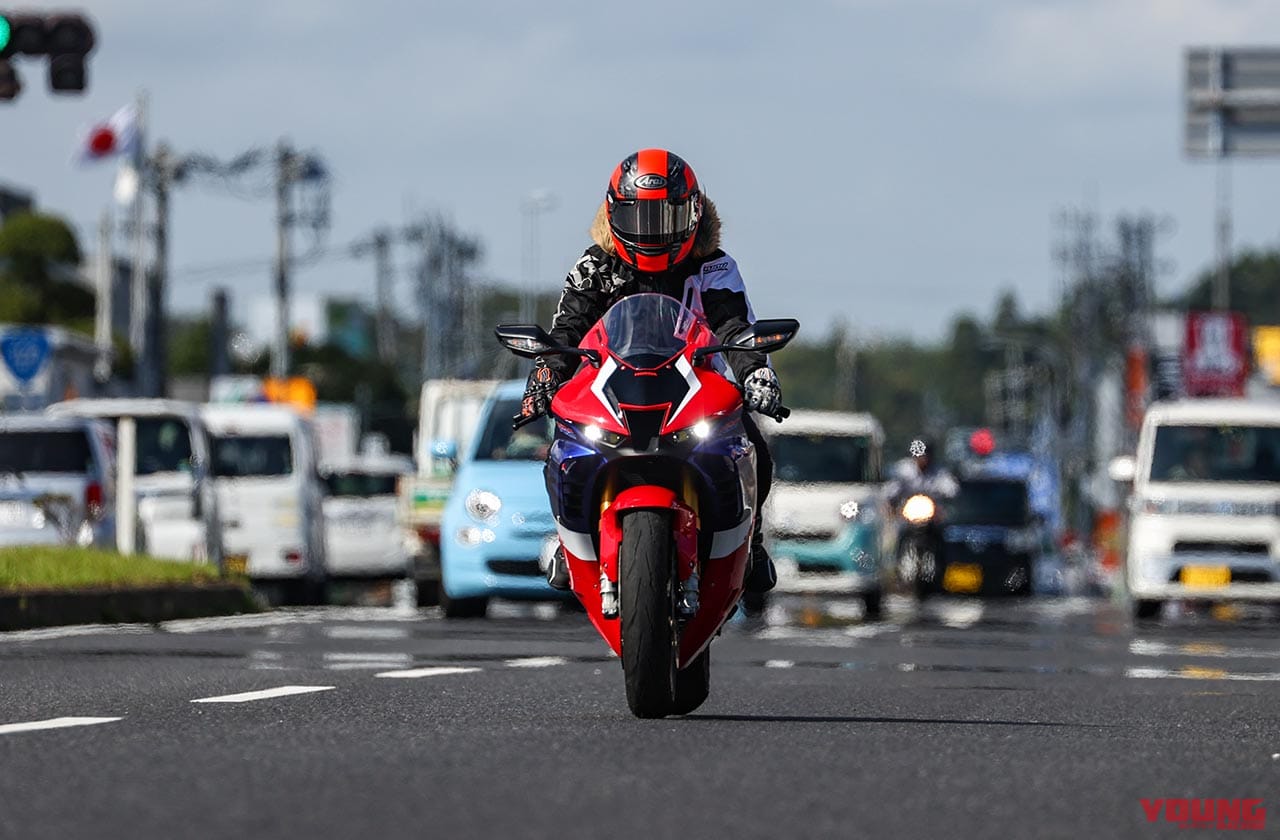 ホンダ CBR1000RR-RファイアーブレードSP|岡崎静夏|岡崎静夏のホンダCBR1000RR-R SP試乗インプレ【高性能をモノにする挑戦は宇宙空間への冒険のよう】