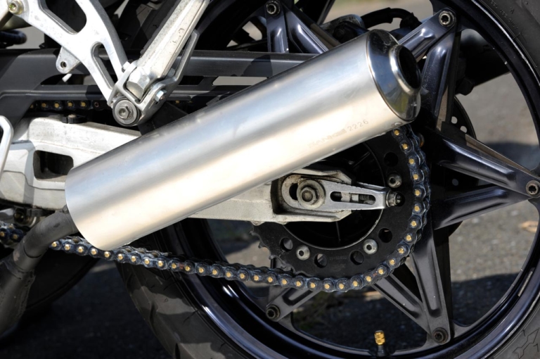 ホンダ NS400R|’80s国産名車・ホンダNS400R完調メンテナンス【弱点というべき要素はほとんど存在せず】