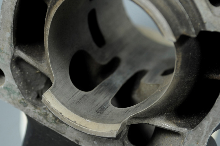 ホンダ NS400R|’80s国産名車・ホンダNS400R完調メンテナンス【弱点というべき要素はほとんど存在せず】