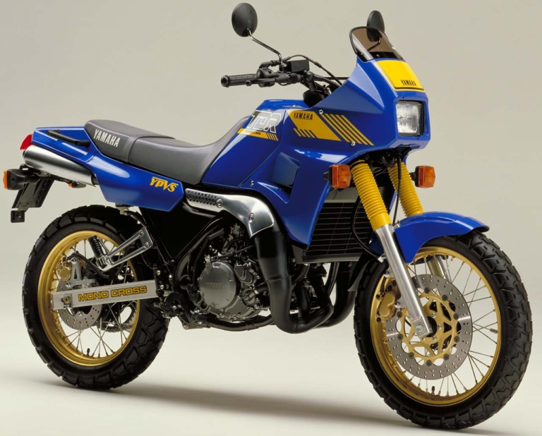 '88ヤマハTDR250|イジリ心をくすぐる1台! 新型ヤマハXSR900をカスタムし倒す妄想劇場〈前編〉セパハン+シートカウル