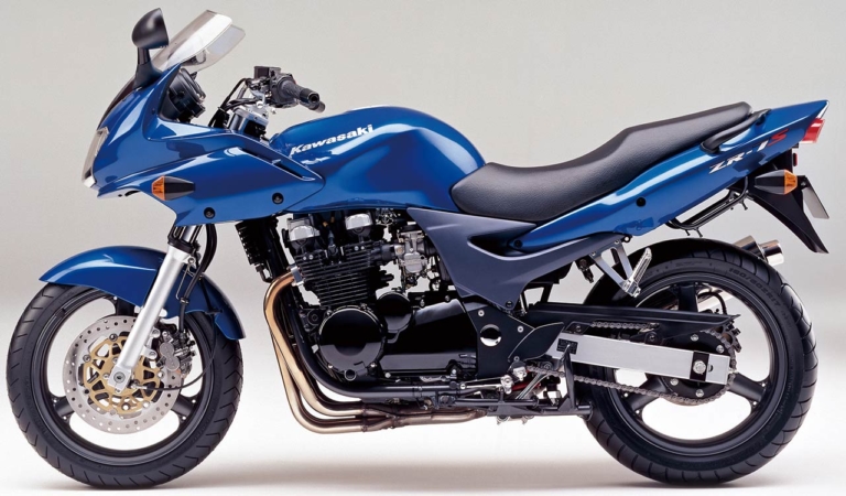 2001 カワサキ ZR-7S|新型Z650RSの祖= “ザッパー”の系譜を振り返る【長くカワサキを支えた由緒正しき空冷Z】