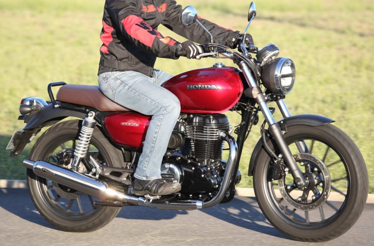 アールズ・ギア ワイバンクラシック スリップオン GB350|GB350にスリップオンマフラー装着で一段上質なトルク特性を獲得〈アールズギア〉