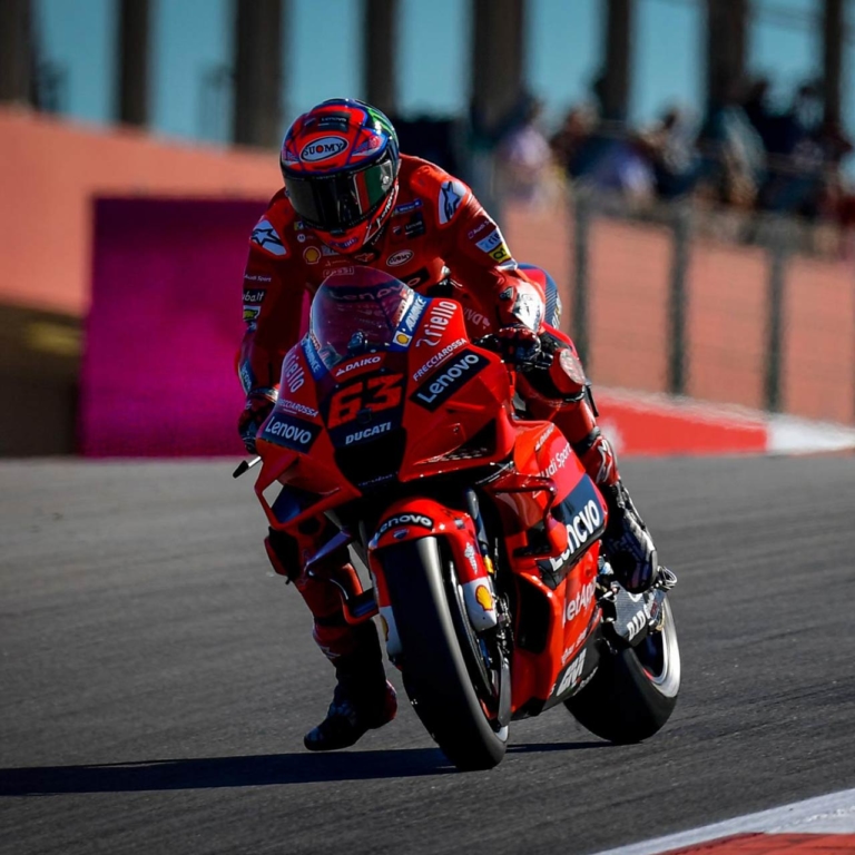 モトGP|ドゥカティ|ドゥカティエンジンブレーキ最強説急浮上! 【モトGP最終戦でドゥカ勢が1-2-3達成】