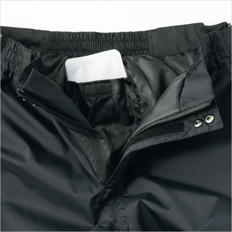 ワークマン|イージス 透湿防水防寒スーツリフレクト H300A|パンツフロント|ワークマン’21-’22秋冬新作コレクション〈アウター編#6〉イージス透湿防水防寒スーツ