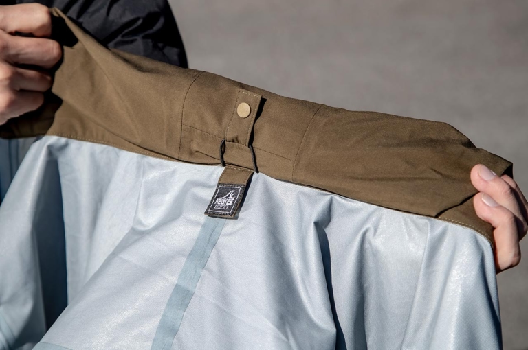 ワークマン|イージス イナレムストレッチレインスーツ NR001|襟|ワークマン’21-’22秋冬新作コレクション〈レインアイテム編〉イージス イナレムシリーズ