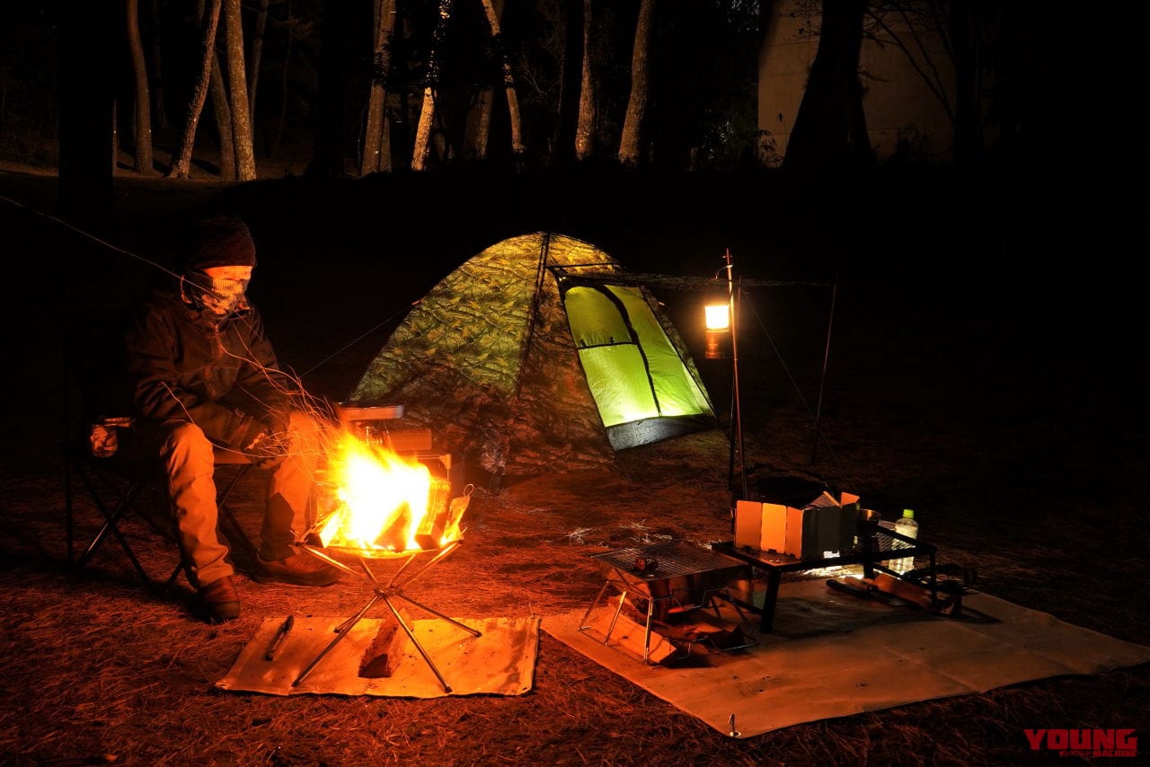 【ワークマン・キャンプ用品】焚き火用アイテムが全部揃う! 焦げないウエアはやっぱり安心