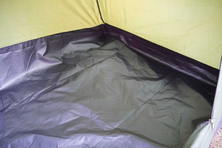 ワークマン|キャンプ|【-1.5℃、寝れんのか!】ワークマンのテント(4900円)でソロキャンプしてみた【発売直前】