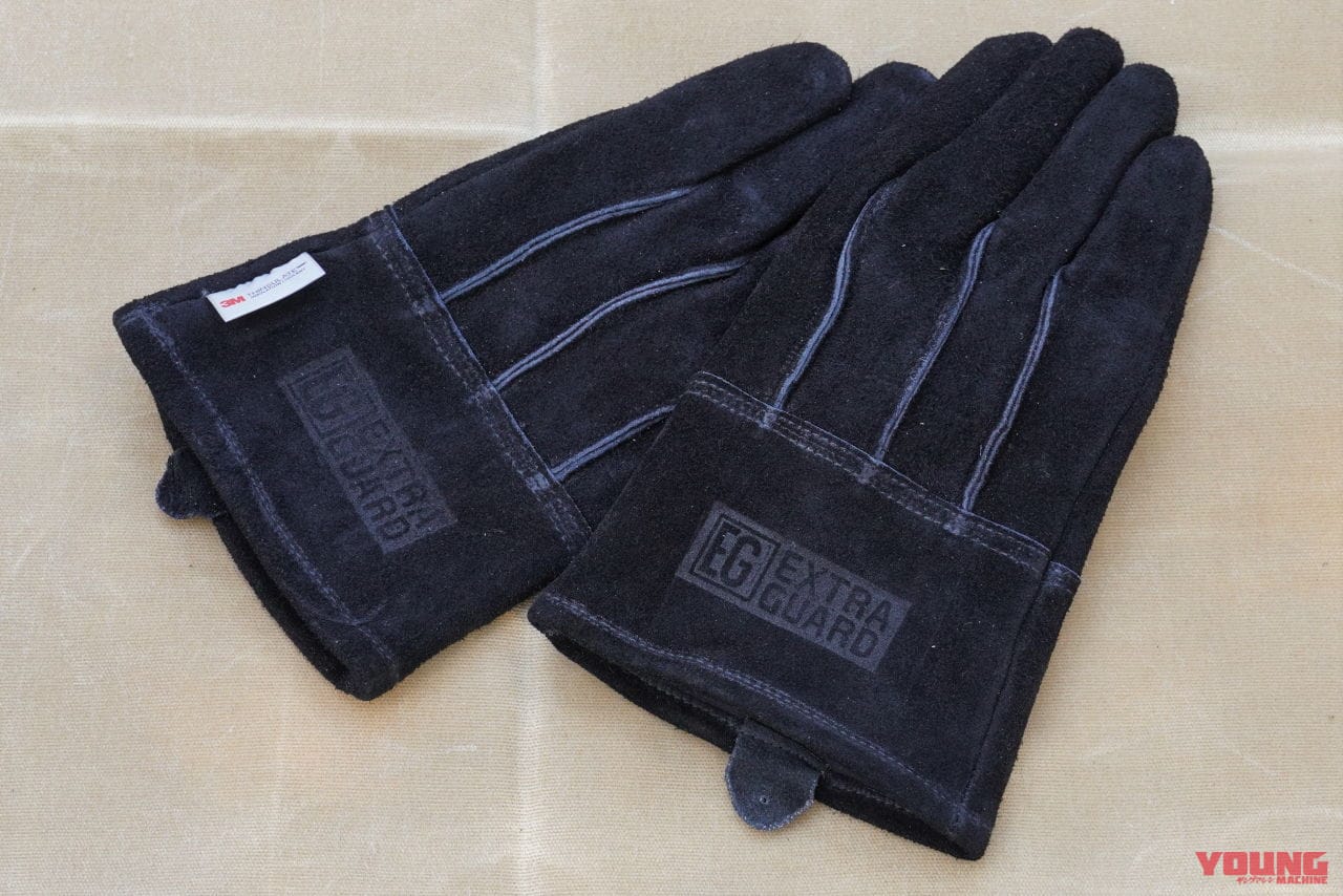 ワークマン|キャンプ|焚き火|【ワークマン・キャンプ用品】焚き火用アイテムが全部揃う! 焦げないウエアはやっぱり安心